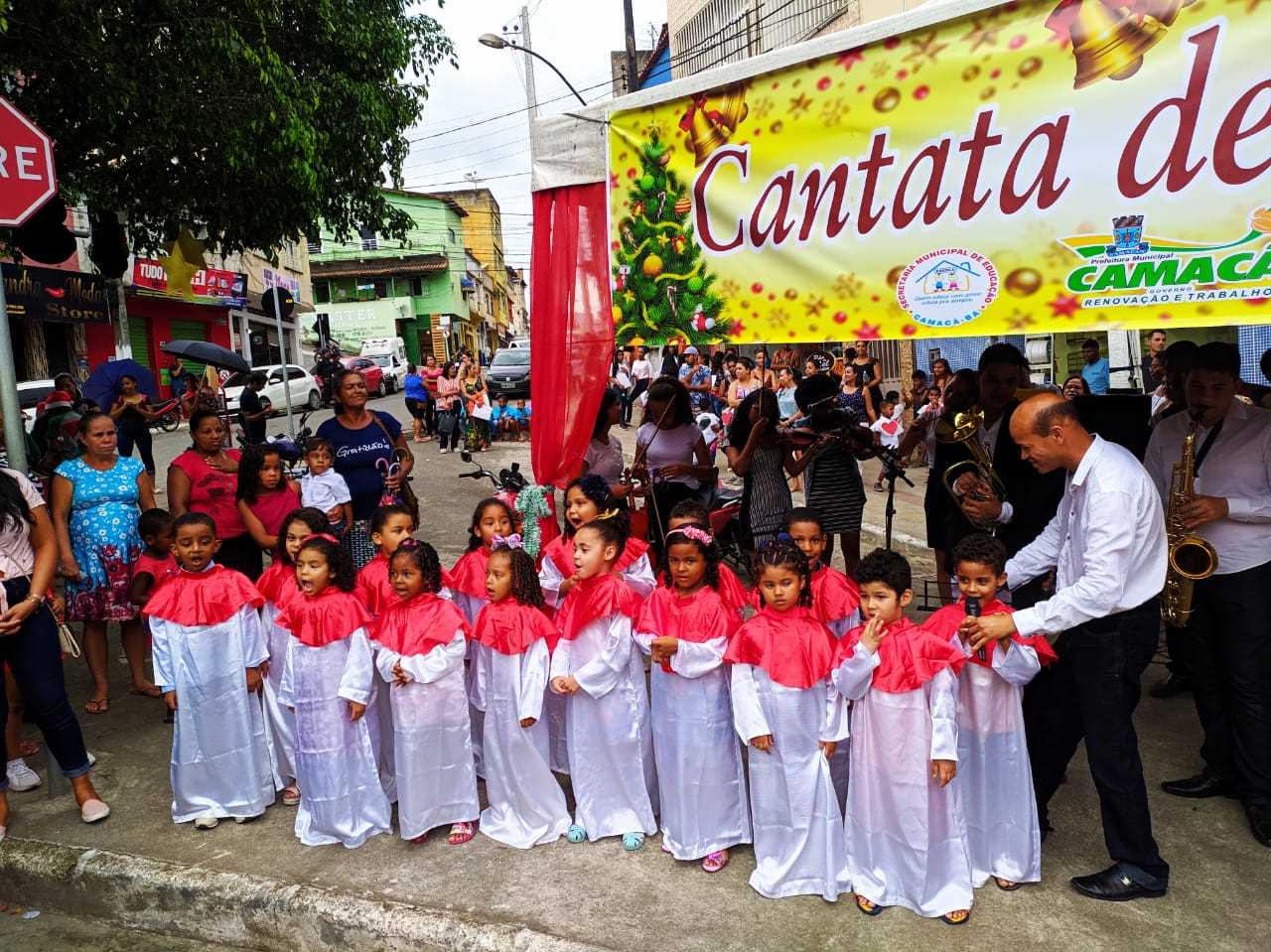 Camacã: Secretaria de Educação realiza 1ª Cantata de Natal e encanta a comunidade